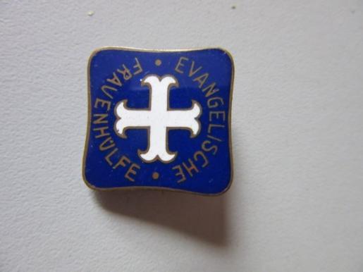 Lutheran Women`s Aid Badge