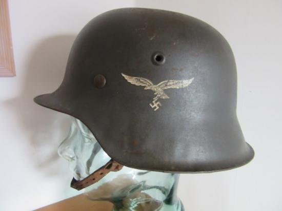 Luftwaffe M42 Single Decal Combat Helmet.