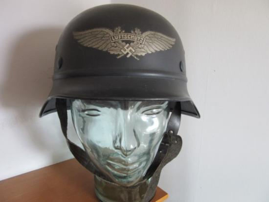 German Luftschutz   Helmet