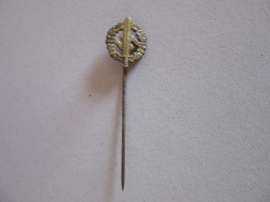 SA Sports Badge Stick Pin.