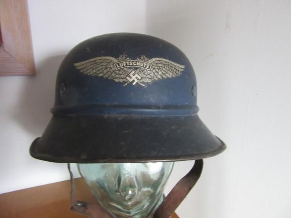 Luftschutz Helmet