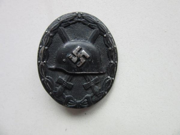 Black Wound Badge