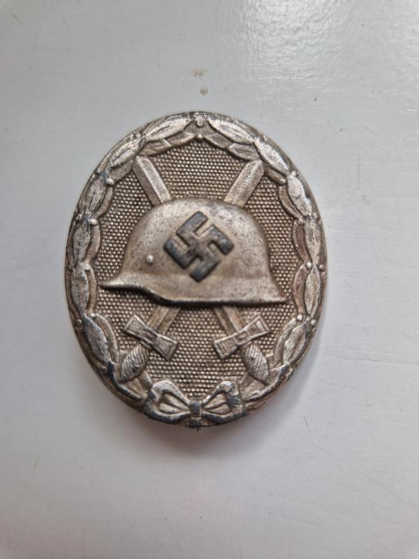 Silver Wound Badge