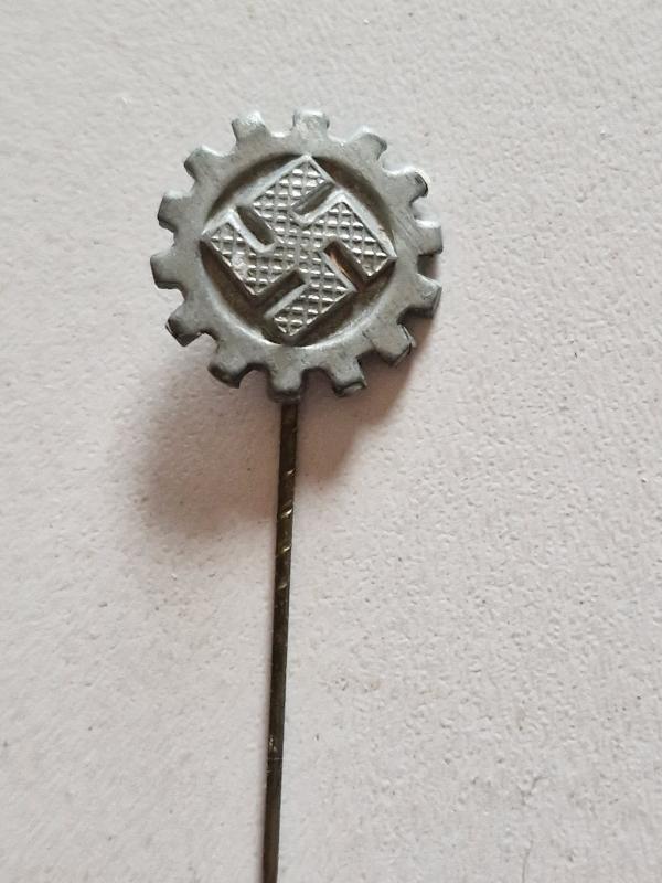 DAF Stick Pin