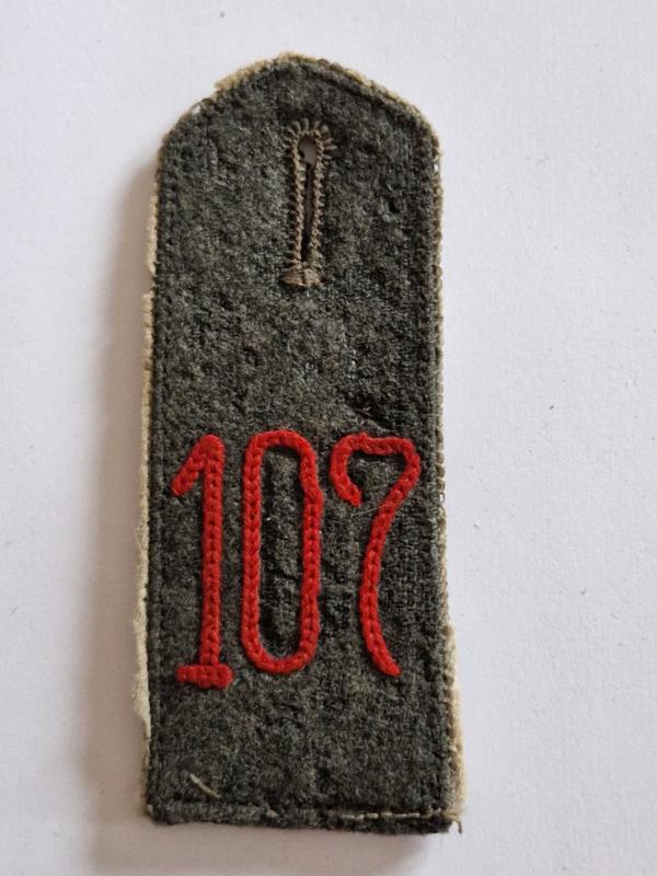 German WW1 shoulder Strap 107th Rgt