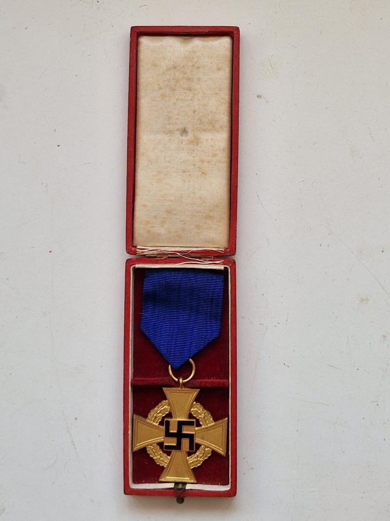 Boxed 40 Year Faithfull Service Cross