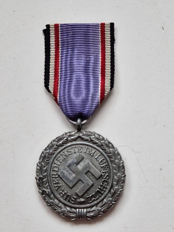 Luftschutz Medal 2nd Class