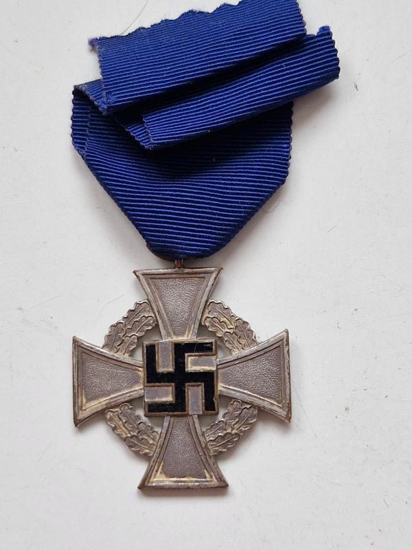 25 Year Faithful Service Cross