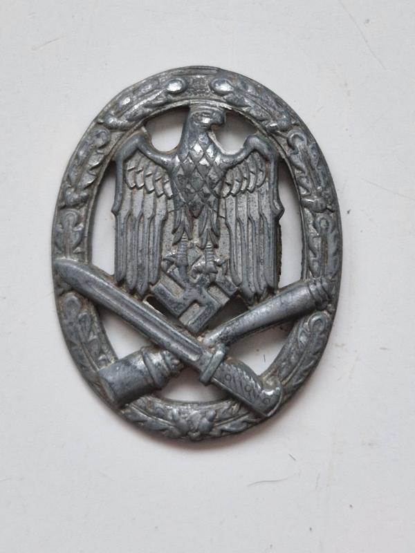 General Assault Badge.