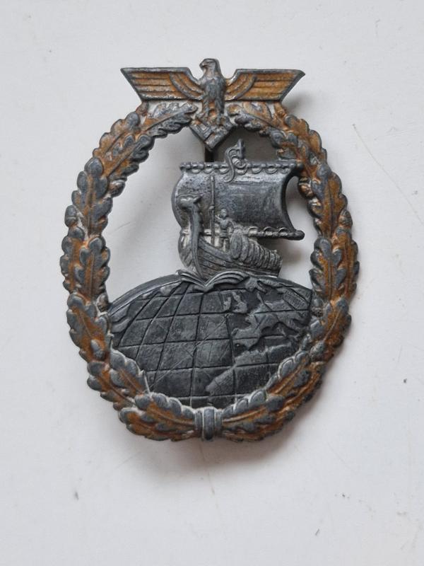 Auxiliary Cruiser Badge