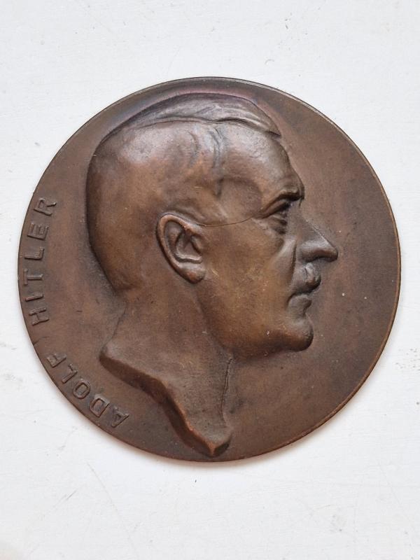 Hitler Plaque