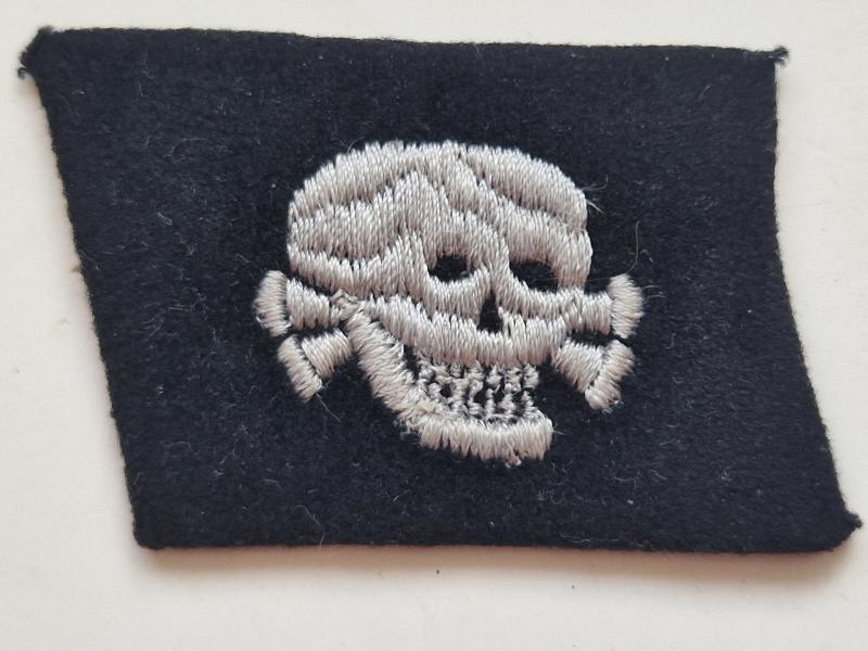SS Totenkopf Collar Patch