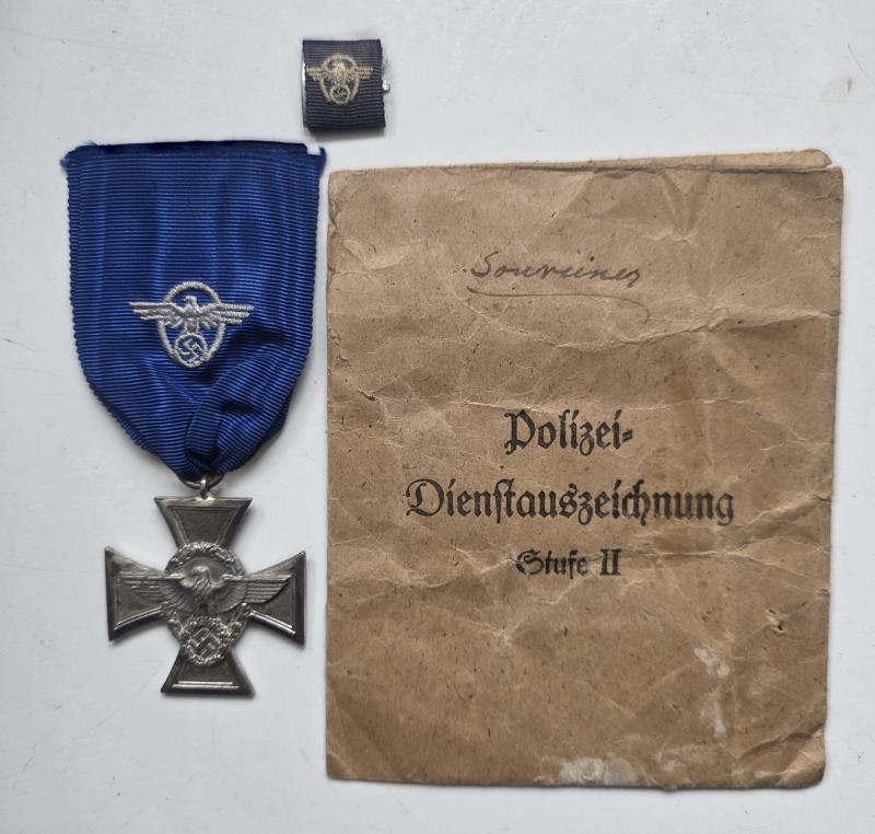 Police Long Service Medal with issue Pack