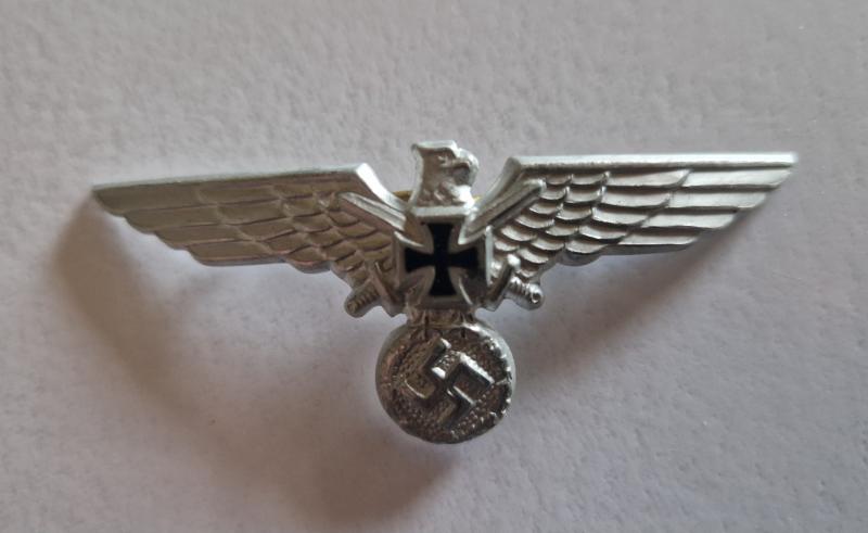 Old Comrades Cap Eagle