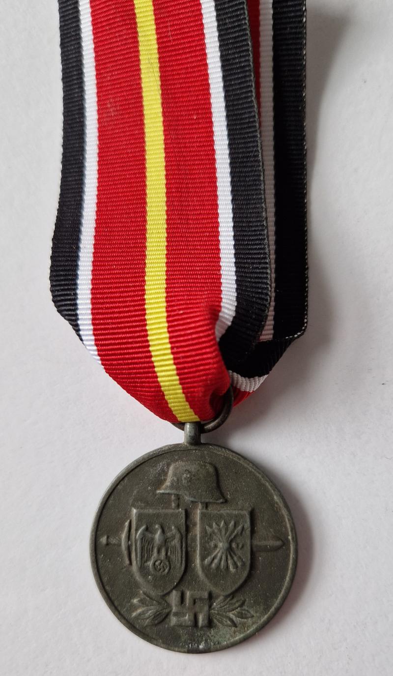 Spanish Blue Division Medal