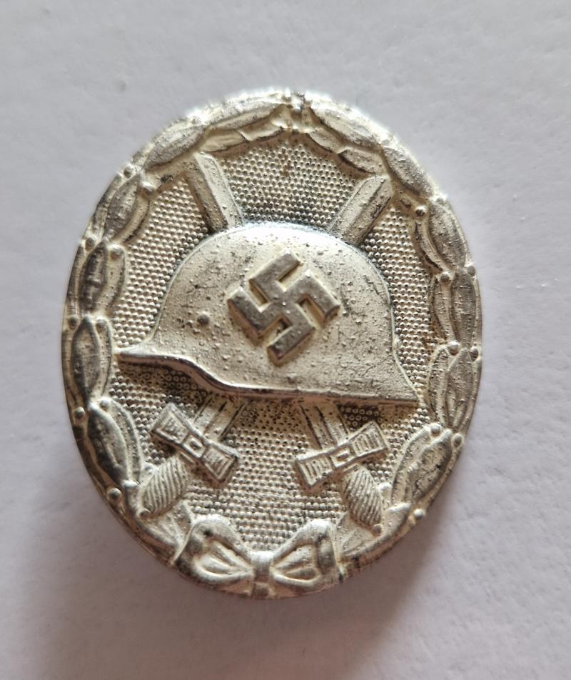 Silver Wound Badge