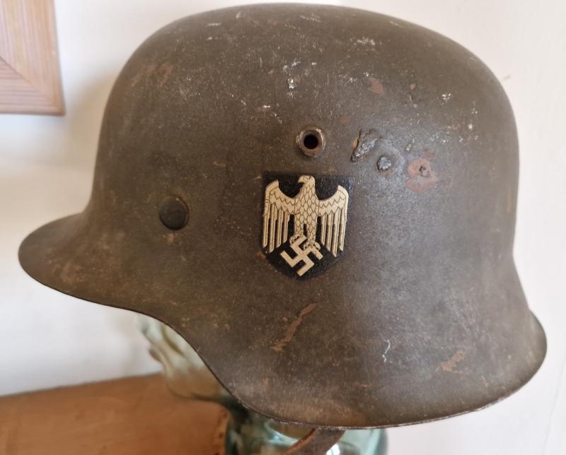 M42 Army Single Decal Combat Helmet