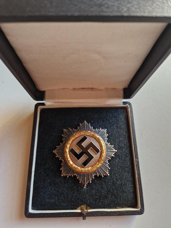 German Cross in Gold Boxed with History