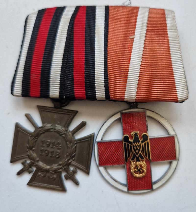 14-18 Croos with Swords Mounted with Red Cross Medal m