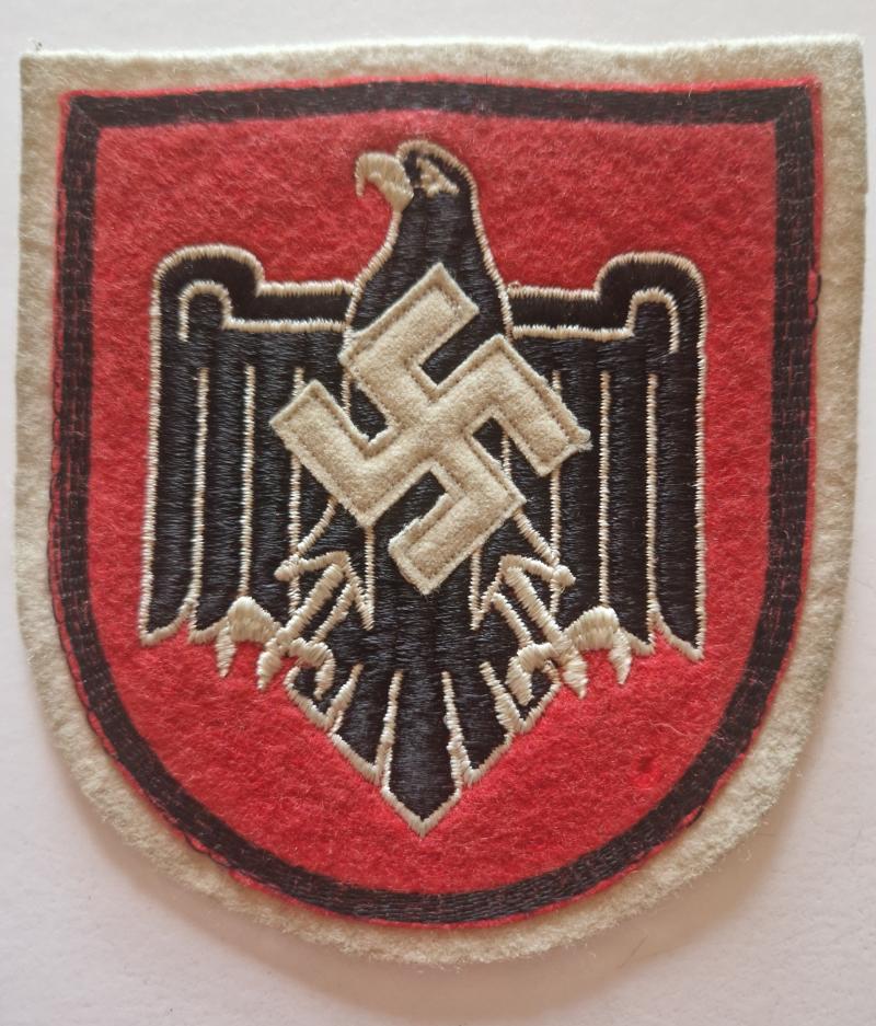 NSRL Sports Badge for Training Kit