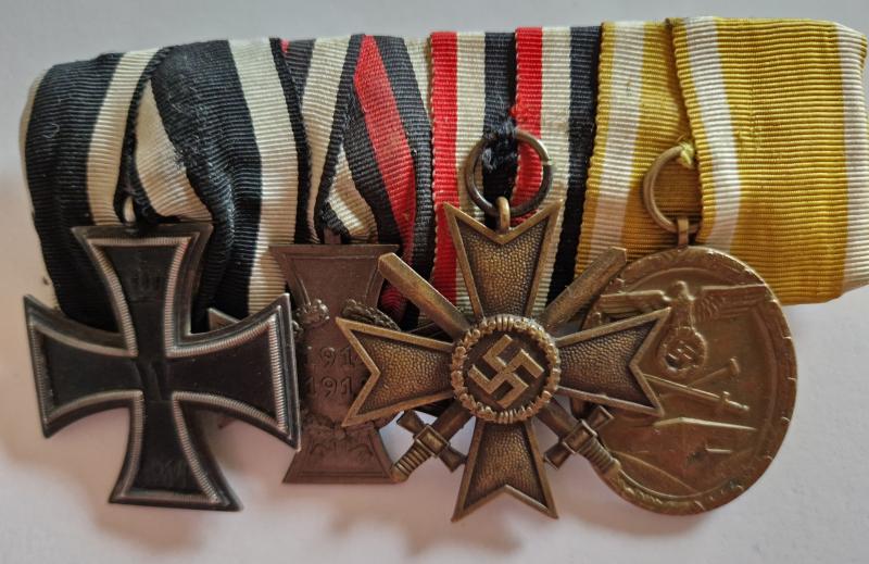 Iron Cross 2nd Class 1914 Court Mounted Group