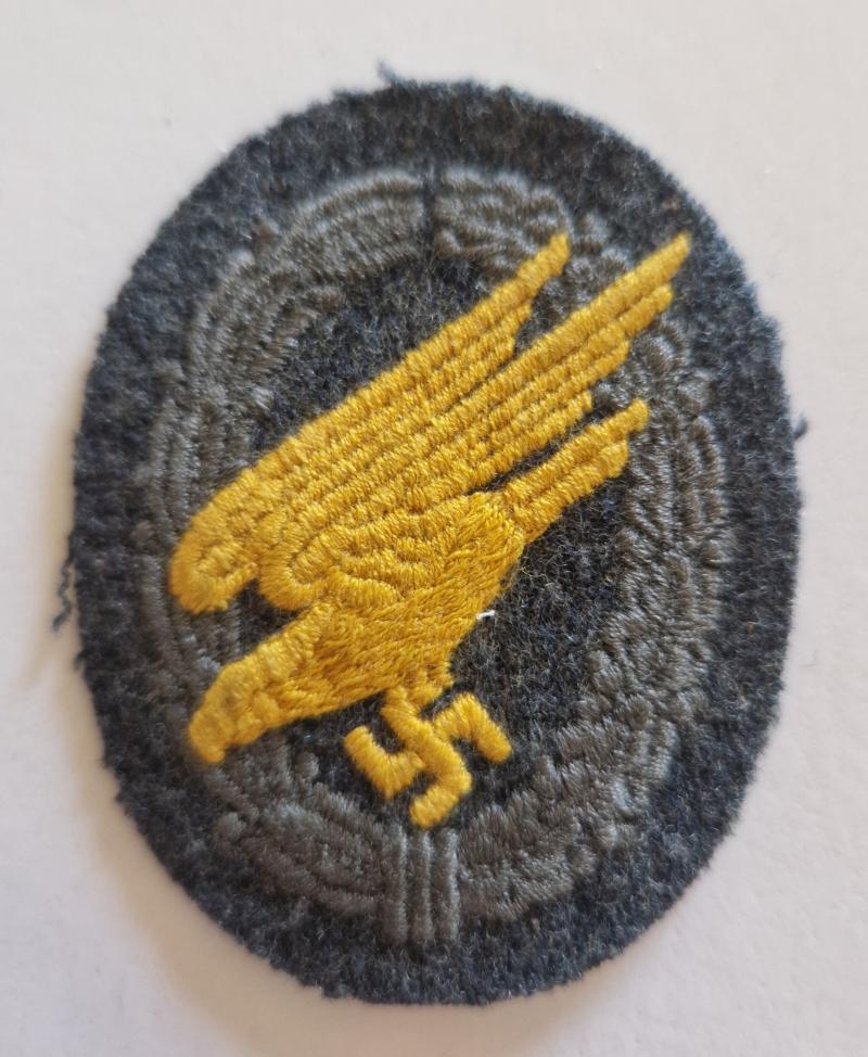 Luftwaffe Cloth Paratrooper Badge