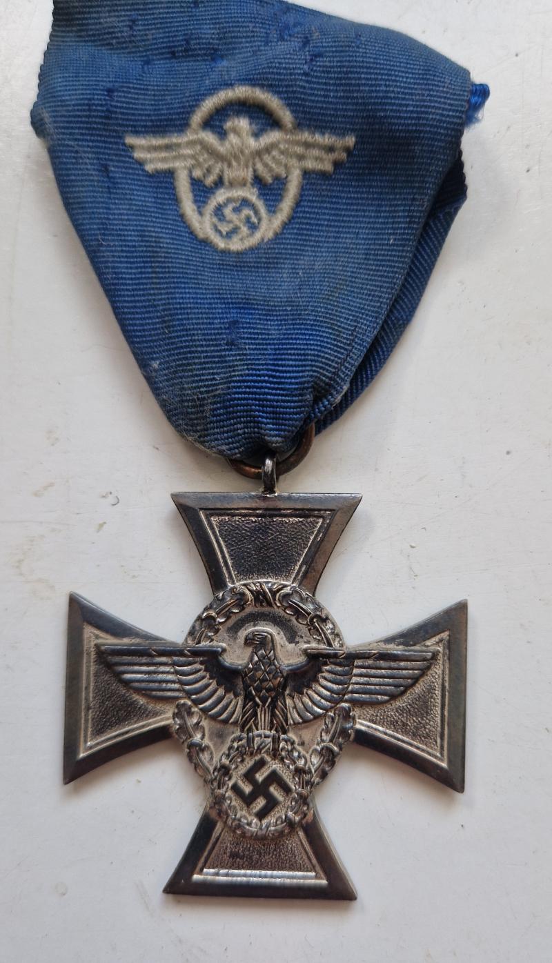 Police 18 Year Long Service Medal