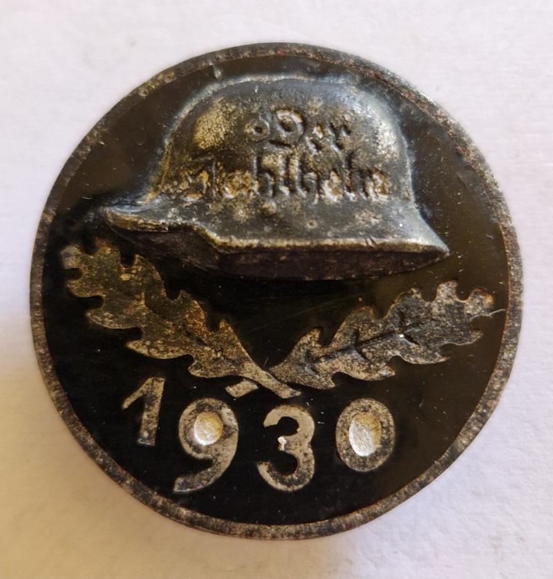Stelhelm 1930 Button Hole Badge