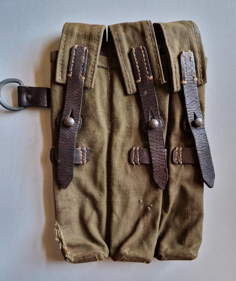 Army/SS Mp 40 single Pouch.