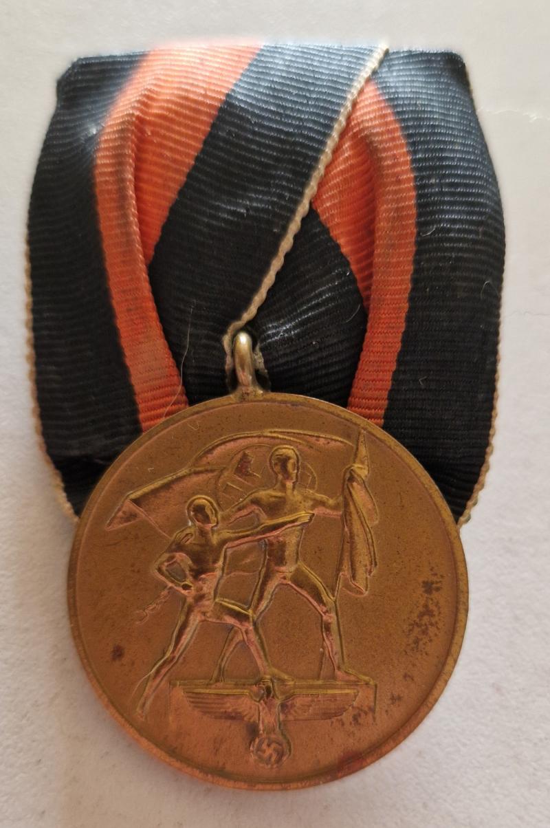 1st October Medal 1938