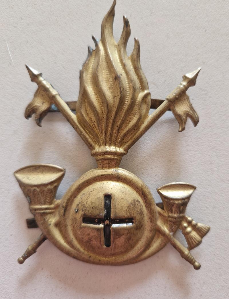 Italian Pith Helmet Badge
