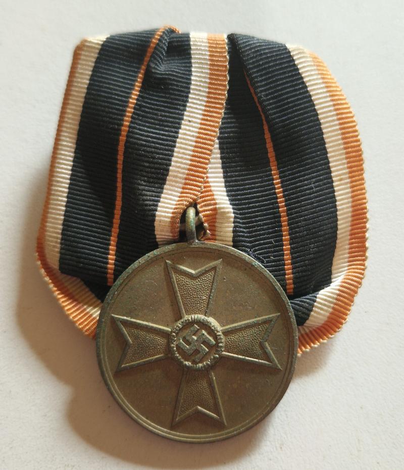 War Merit Medal Court Mounted