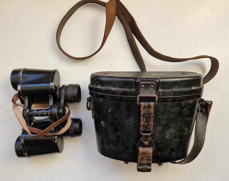 Kriegsmarine Binoculars in Case